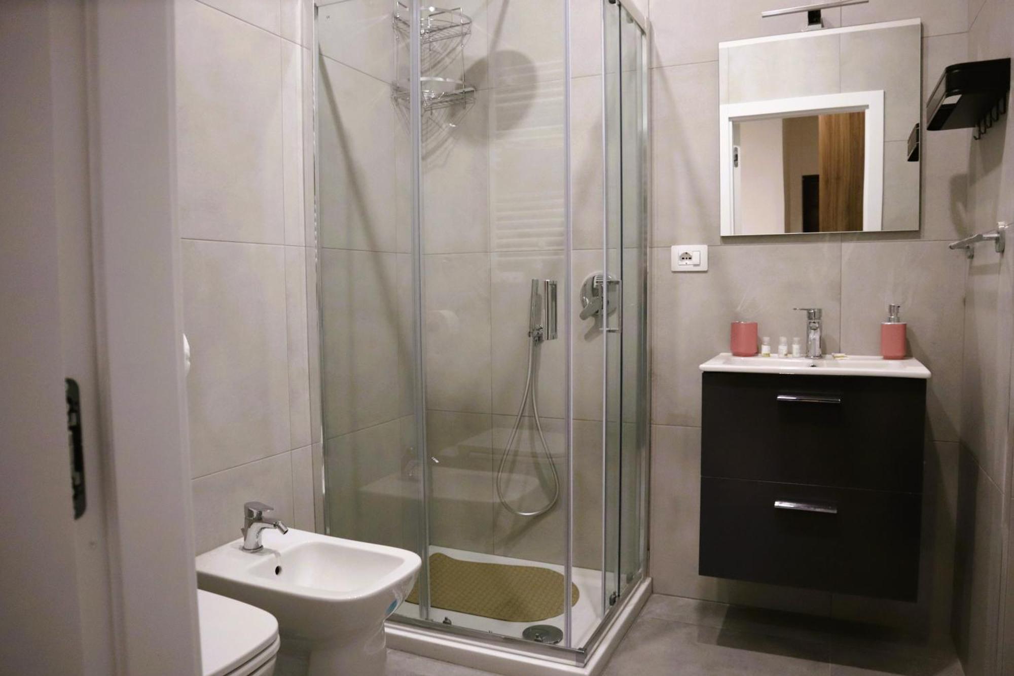Punto Felice Riviera - Centro Citta Lungomare Caracciolo Hotel Наполи Стая снимка