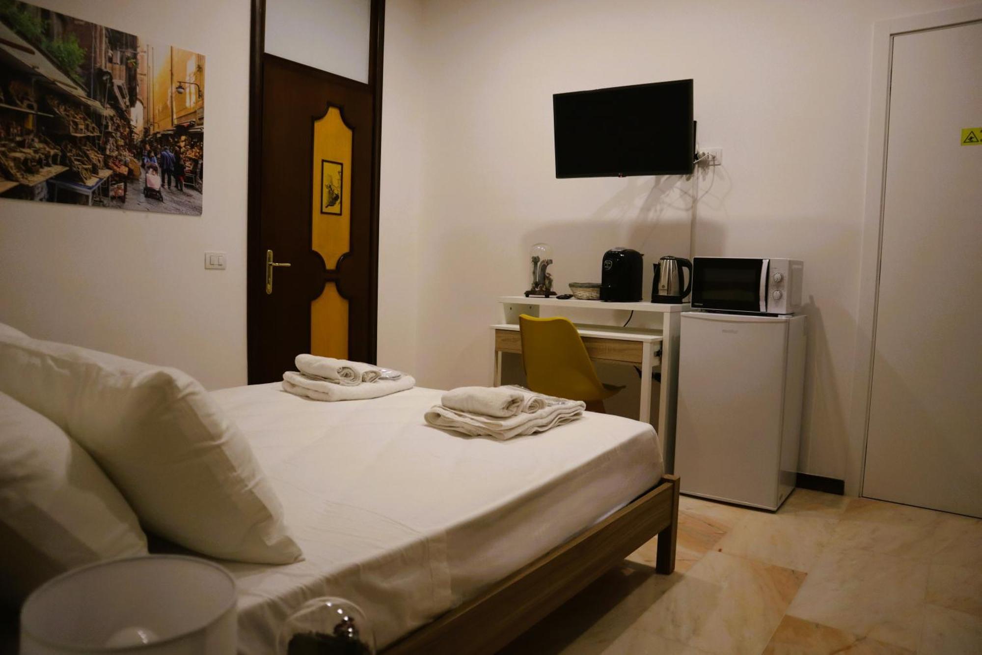 Punto Felice Riviera - Centro Citta Lungomare Caracciolo Hotel Наполи Екстериор снимка