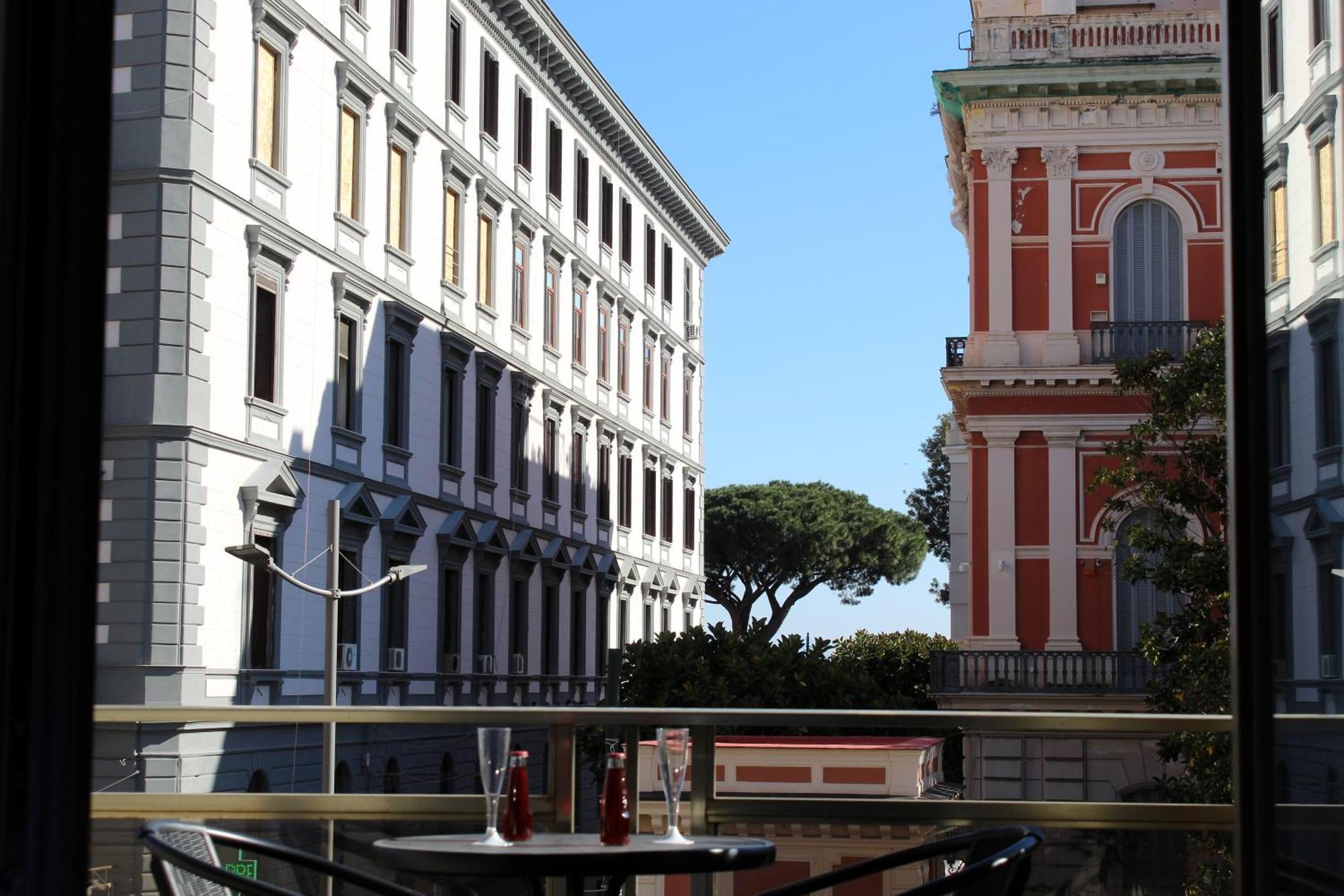 Punto Felice Riviera - Centro Citta Lungomare Caracciolo Hotel Наполи Екстериор снимка