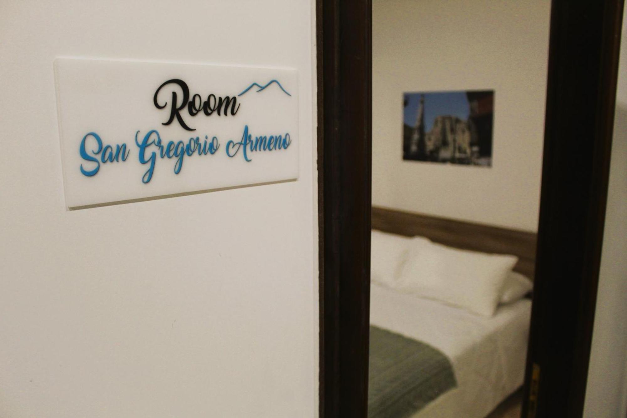 Punto Felice Riviera - Centro Citta Lungomare Caracciolo Hotel Наполи Екстериор снимка